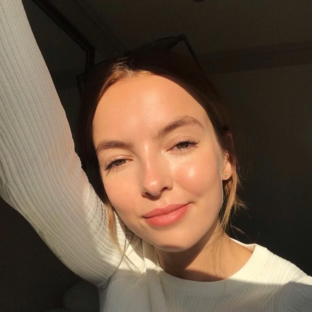 How To Rejuvenate Dull, Tired-Looking Skin, According To The Pros