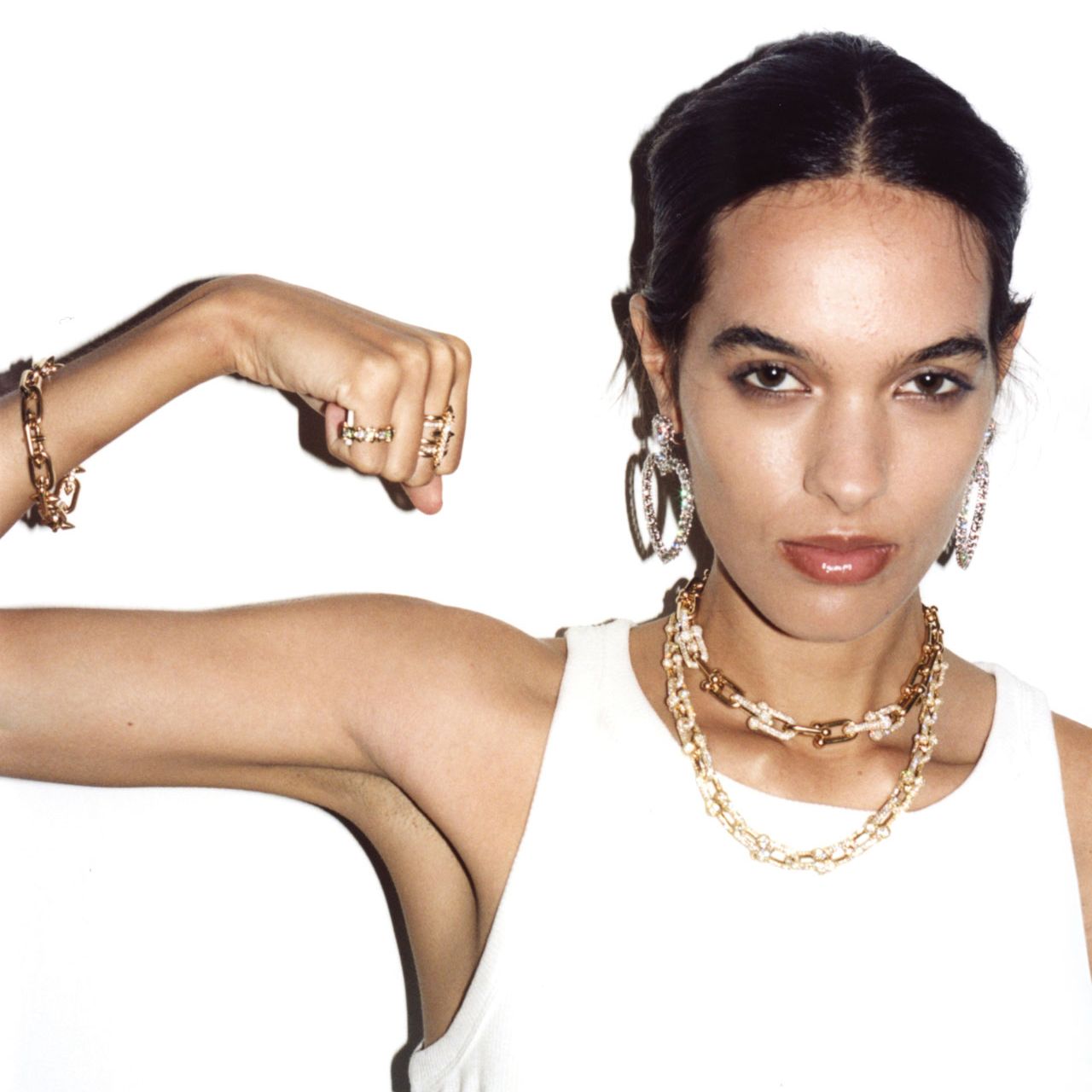 Tough Love: For Spring, Chain Necklaces Look Bolder &#8211; And More Alluring &#8211; Than Ever