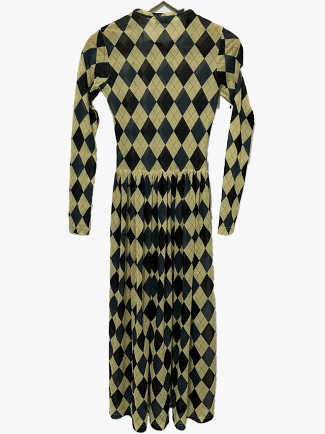 Image may contain Fashion Clothing Long Sleeve Sleeve Dress Robe Coat Formal Wear and Gown